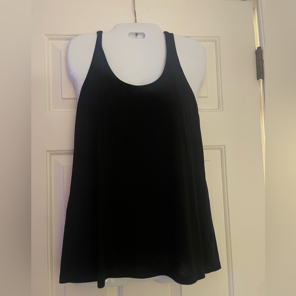 🩷 3/$18 old navy active racerback workout shirt Women's Black Tank Top